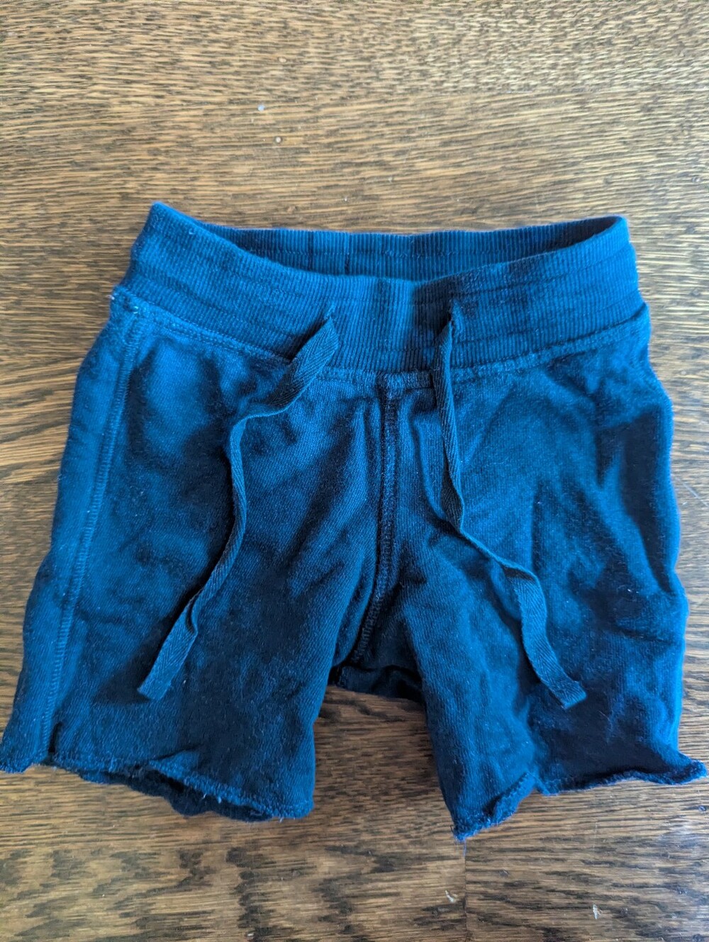 PACT Organic Cotton Shorts navy 12-18 mo  GOTS